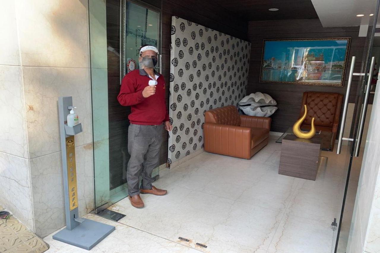 Hotel Narula'S Aurrum Amritsar Bagian luar foto